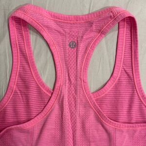 Lululemon Swiftly Tech Racerback Pink- Size 4